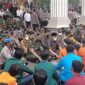 Ketua DPRD dan Gubernur Jambi Temui Mahasiswa Berunjuk Rasa