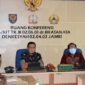 Danrem 042/Gapu saat Rapat tentang Tugas Denwas di ruang rapat Rumkit TK. III 02.06.01 dr. Bratanata, Selasa (19/4/22). FOTO : Penrem.