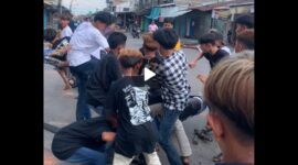 Tangkapan Layar Video Aksi Sekompok Remaja Saling Pukul Saat Idul Fitri di Kuala Tungkal.