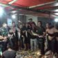 Saat Danrem 042 Gapu Brigjen TNI Supriono, S.IP., MM Panen Ikan di Lubuk Larangan Bersama Masyarakat Batu Empang, Sabtu (15/5/22). FOTO : PENREM.