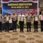 Kasi Propam Polres Muaro Jambi Mendapat Reward Polres Terbaik Penanganan Perkara KEPP