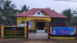 Kantor Desa Sungai Aro, Kecamatan Senyerang, Kabupaten Tanjung Jabung Barat. FOTO : Ist