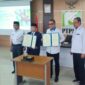 Gubernur Jambi Al Haris dan Direktur PTPN VI Jambi M. Ichwan Achir Mendatangai MoU Kerjasama. FOTO : HUMAS