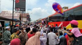 Suasana Penyambutan Kedatangan Jamaah Haji Tanjab Barat, Minggu (8/8/22). FOTO : Lt