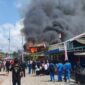 Kebakaran Hanguskan Rumah Penduduk di Teluk Nikau. FOTO : IST