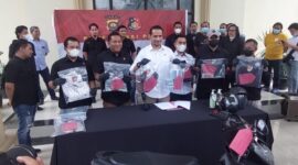 Ditreskrimum Polda Jambi Kombes Pol Andri Ananta Yudistira Saat Konfrensi Pers di Mapolda Jambi. FOTO : Dhea.