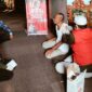Kegiatan vaksinasi massal Binda Jambi bersama Tenaga kesehatan di Kabupaten Tanjung Jabung Barat. FOTO : Ist