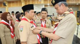 H. Agus Sanusi Saat Lantik Pengurus Mabiran, Kwarran dan LPK Kwartir ranting Gerakan Pramuka Tungkal Ilir masa Bhakti 2022-2025, Kamis (08/9/22). FOTO : Prokopim.