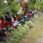 Kegiatan Turnamen Mancing Mania Kodim 0419/Tanjab dalam rangkaian HUT TNI ke-77 Tahun 2022, di Desa Sungai Saren, Kecamatan Bram Itam, Tanjung Jabung Barat, Minggu (25/9/22). FOTO : Pentjb