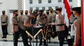 Kapolda Jambi Irjen Pol Albertus Rachmad Wibowo, SIK., MIK Saat Pimpin (Sertijab Kapolres Batanghari di ruang Lobi Polda Jambi, Selasa (4/10/22). FOTO : Dhea.