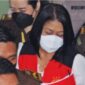 Putri Candrawathi (PC) usai Persidangan Kasus Obstruction of Justice, Penghalang Penyidikan Perkara, di Pengadilan Negeri, Ampera, Jakarta Selatan, Senin (17/10/22), pukul 15:30 WIB. [FOTO : Tvonenews.com]

