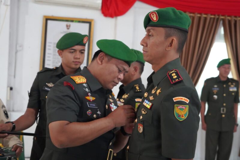 Danrem 042/Gapu Brigjen TNI Supriono Saat Pimpin Sertijab Dandim 0417/Kerinci. [FOTO : Penrem042]