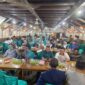 H. Mashuri bersama Jamal Darmawan dan Pengurus DPC serta Srikandi Demokrat Tanjung Jabung Barat ngopi bersama Masyarakat. FOTO : Dok Partai Demokrat
