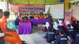 Sosialisasi dan Simulasi Sekolah Aman Bencana Bagi Pelajar di Betara. FOTO : BPBD TJB
