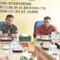 Komandan Korem 042/Gapu Brigjen TNI Supriono Saat Pimpin Rapat Dewas. FOTO : Penrem.