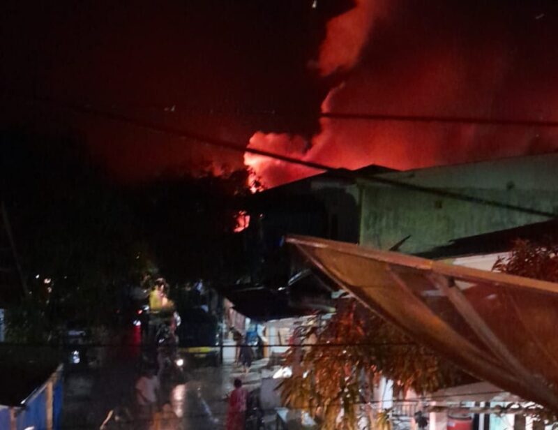 Kebakaran Kembali Landa Kota Kuala Tungkal. FOTO : TL