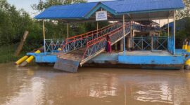Kondisi Tiang Halte Sungai  di Teluk Kempas Desa Kempas Jaya Kecamatan Senyerang. FOTO : Ist 
