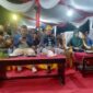 Bupati H. Anwar Sadat bersama Ahmad Mahendra, Unsur Forkopimda dan Ketua TP-PKK saat penutupan Festival Pengabuan, Kamis Malam (10/8/23). FOTO : LT