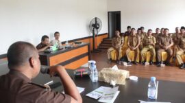 Sosialisasi Program Jaksa Garda Desa dari Kejari Tanjung Jabung Barat, Selasa (17/10/23). FOTO : Dok/Kejari