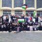 Orasi kemanusiaan Aksi Bela Palestina di Depan Masjid Syekh Utsman Kuala Tungkal, Minggu (29/10/23). FOTO : LT