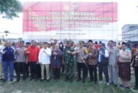 Brigjen TNI Supriono bersama Irjen Pol Drs Rusdi Hartono pimpin Deklarasi Pemilu Damai 2024. FOTO : Penrem 042/Gapu