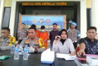 Kasat Reskrim Polres Tanjab Barat IPTU Septia Intan Putri menyampaikan kronologi tindak pidana pencurian, Rabu (8/2/23). FOTO : Bas/LT