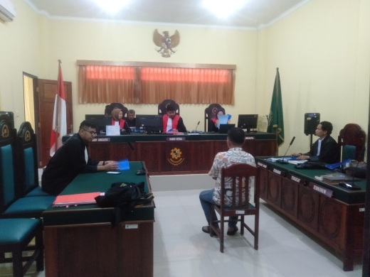 Sidang terdakwa M. Taufik Ali Hasibuan di Ruang Sidang Tirta Pengadilan Negeri Kuala Tungkal dengan Agenda Duplik terhadap Replik JPU, Rabu (7/6/23). FOTO : LT 