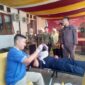Kajari Marcelo Bellah didampingi Ketua IAD Cabang Tanjab Barat Ny Mariana Bellah dan pengurus tinjau kegiatan Donor Darah, Selasa (18/7/23). FOTO : LT 
