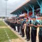 (Berdo'a) Camat saat menghadiri Pembukaan Bupati Cup 2023 di Stadion Bhakti Karya Kuala Tungkal. FOTO : LT