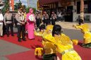 AKBP Agung Basuki, SIK, MM didampingi Ny Mutya Agung datang ke Mapolres disambut Tari Sekapur Sirih, Rabu (21/2/24). FOTO : LT/Bas