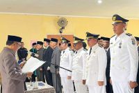 Penjabat Sekda Tanjab Barat H Dahlan, S. Sos., MM ambil sumpah jabatan 36 Pejabat Eselon III dan IV,  Kamis (21/3/24). FOTO : Istimewa 