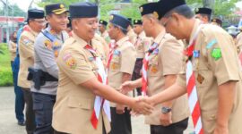 Dandim 0419/Tanjab Letkol Arm Dwi Sutaryo, S. E., M. Han saat menghadiri kegiatan Upacara peringatan Hari Pramuka ke-63 Tahun 2024. FOTO : Pendimtjb