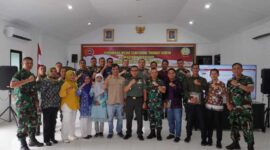 Brigjen TNI Heri Dwi Subagyo didampingi Dandim 0419/Tanjab Letkol Arm Dwi Sutaryo dan Perwira foto bersama Awak Media (Dok Pendimtjb)