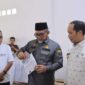 Pjs Bupati Tanjab Barat dr H Mhd Fery Kusnadi, Sp. OG bersama M Rum, SH dampingi Pjs Gubernur DR H Sudirman, SH, MH pantau kesiapan pilkada di Tanjab Barat