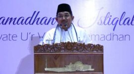 Drs H Anwar Sadat, M. Ag ceramah saat rangkaian Ibadah Shalat Tarawih di Masjid Istiqlal Jakarta (Kominfo)