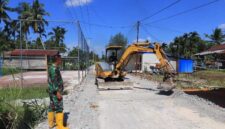 Pengerjaan Jalan Sasaran Fisik Program TMMD Ke-124 Kodim 0419/Tanjab (Pentjb)