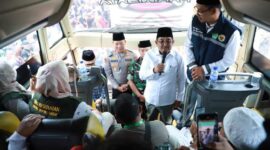 Bupati H Anwar Sadat bersama Forkopimda Sambut Kedstangan Jamaah Haji (Pro)