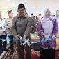Bersama Bunda PAUD Hj Fadhilah Sadat Bupati  H Anwar Sadat Resmikan Gedung Baru TK Negeri Tanjab Barat (pro)