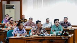 Wabup Katamso Saat Audiensi Dengan Kementerian Kehutanan (pro)