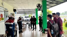 Tim pengawasan keimigrasian melaksankan operasi Wirawaspada (Tikim)