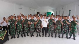 Letkol Arm Dwi Sutaryo dan para Perwira Kodim 0419/Tanjab Bersama Para SPPI Angkatan Ke 3 (pentjb)