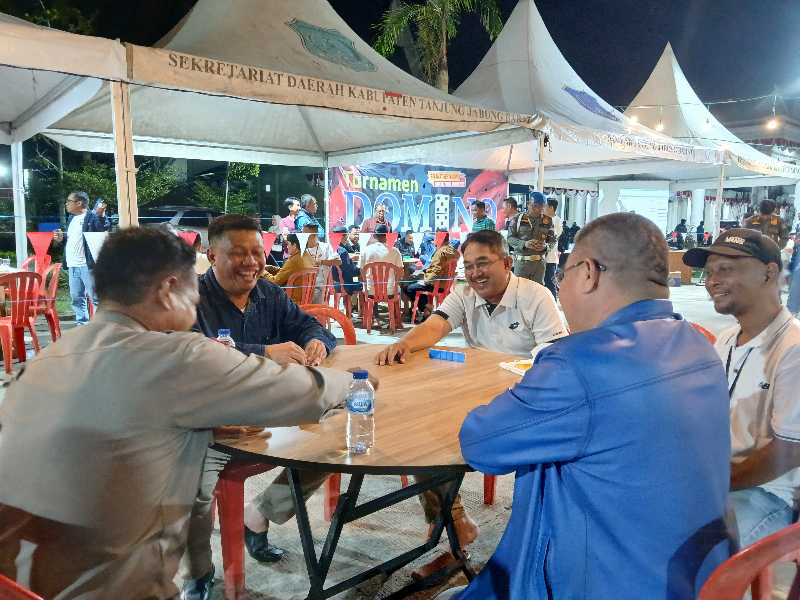 Bupati Anwar Sadat bersama Wabup Katamso, Ketua Umum KONI dan Perwakilan Polres (Ist)