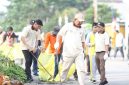 Bupati Tanjab Barat Anwar Sadat Gotong Royong Bersama Forkopimda dan OPD Terkait (pro)