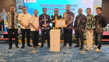 Kepala Dinas Perakim H Syafrun bersama Manajer PLN ULP Kuala Tungkal Muhammad Mandala Putra dan Pejabat Terkait (Perakim)