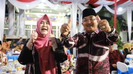 Bupati Anwar Sadat Bersama Ketua TP-PKK Hj Fadhilah Sadat (pro)