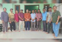 Warga Bersama Anggota DPRD Muaro Jambi (ist)