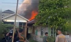 5 Rumah di Jalan Panglima Ujung Lorong Keluarga Terbakar