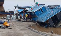 KSKP : Kapal Tertimpa Beton Pelabuhan Bermuatan Sembako dan Pinang