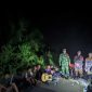 Prajurit TNI Bersama Ormas dan Masyatakat Saat Patroli (pentjb)