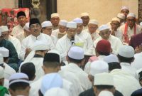 Bupati Anwar Sadat Hadiri Majelis Zikir dan Haul Akbar Sulthanul Aulia Syekh Abdul Qadir Al-Jailani (pro)
